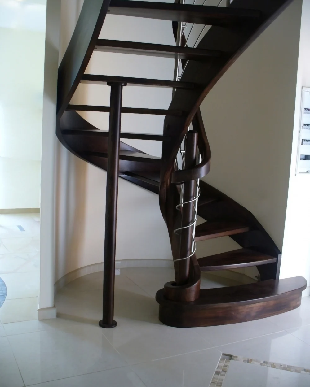 Holztreppe Nr. 16