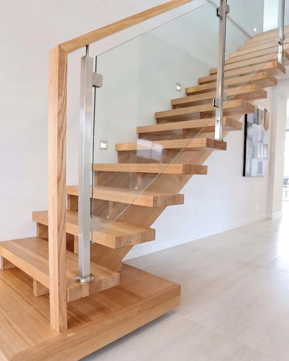 Holztreppe Nr. 42
