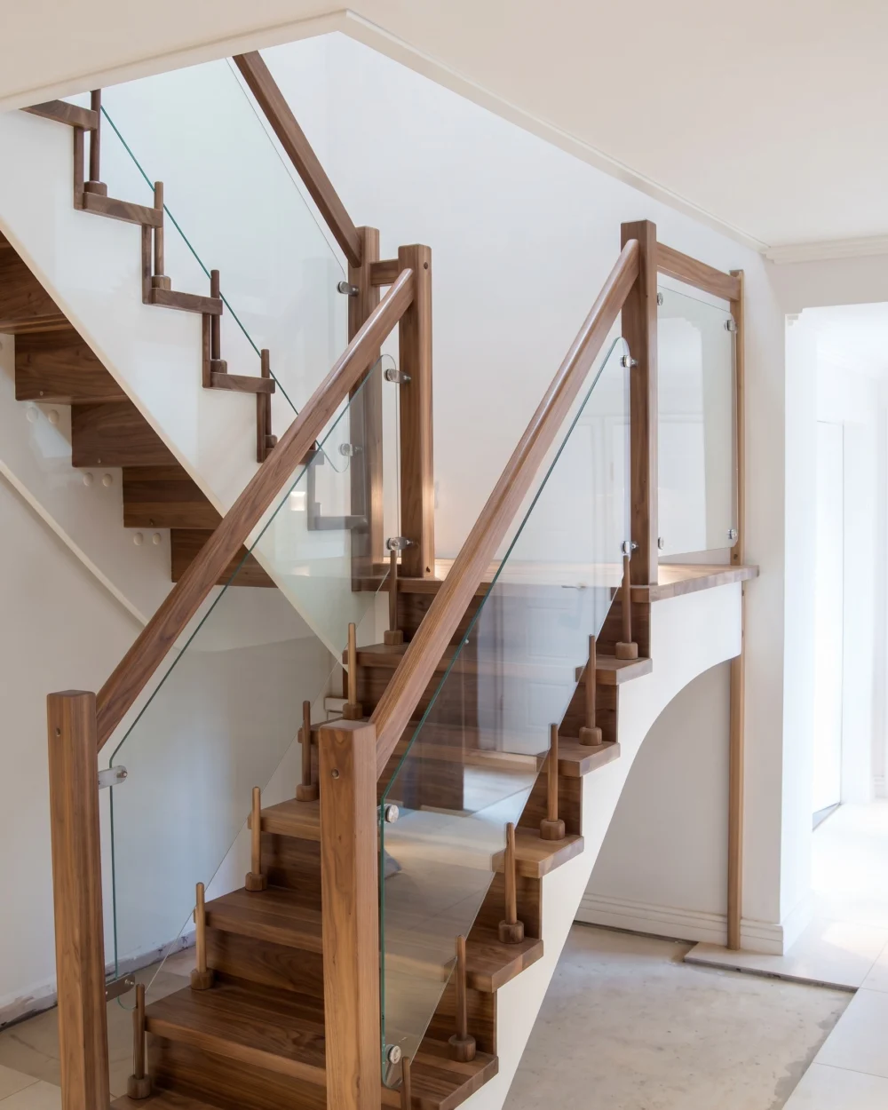Holztreppe Nr. 55