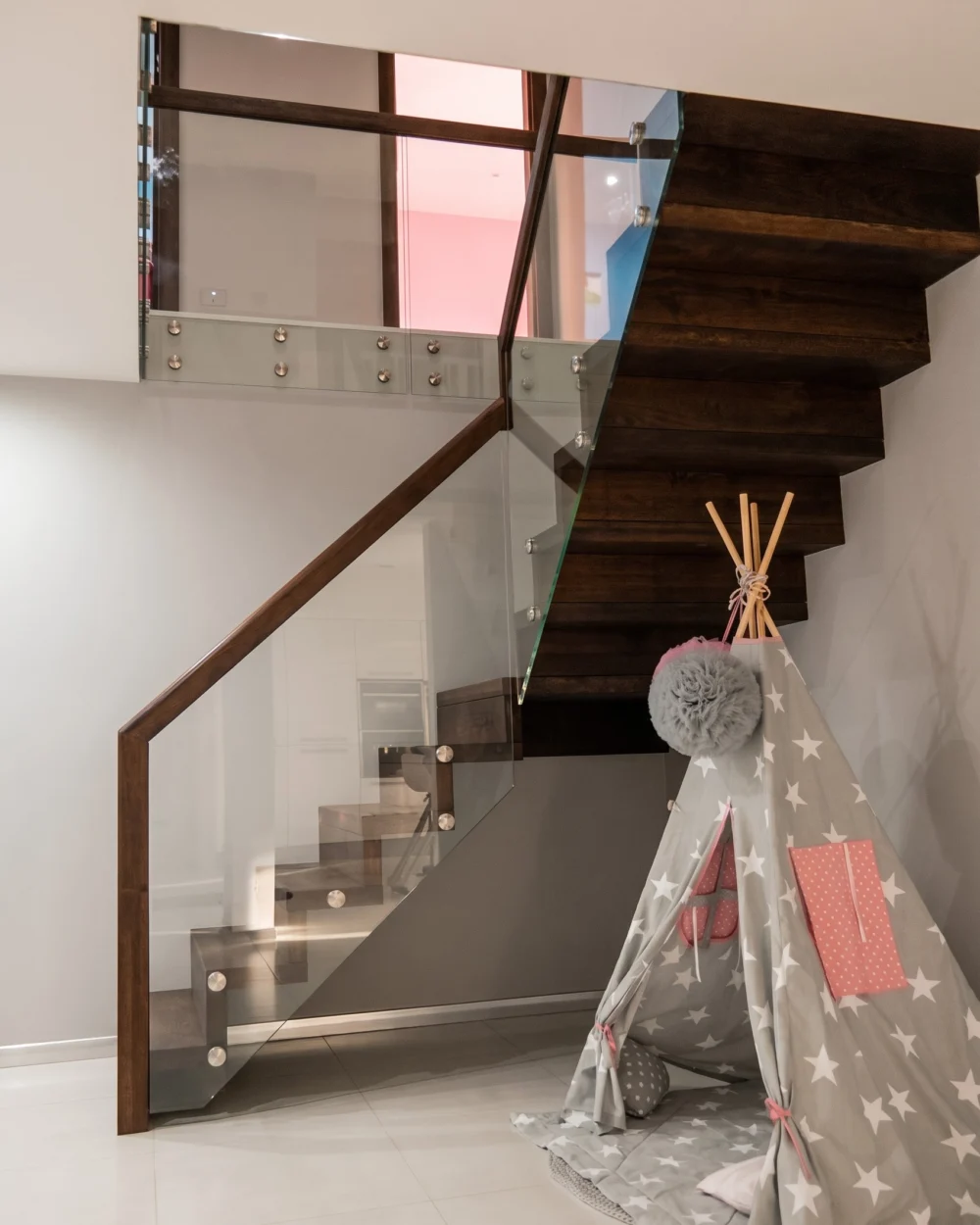 Holztreppe Nr. 68