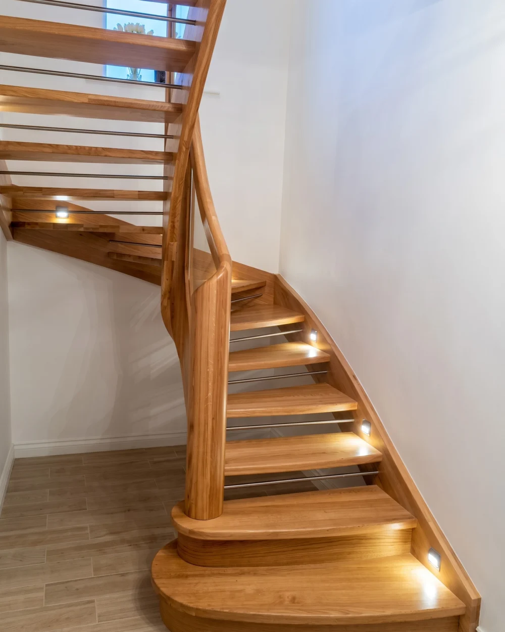 Holztreppe Nr. 81